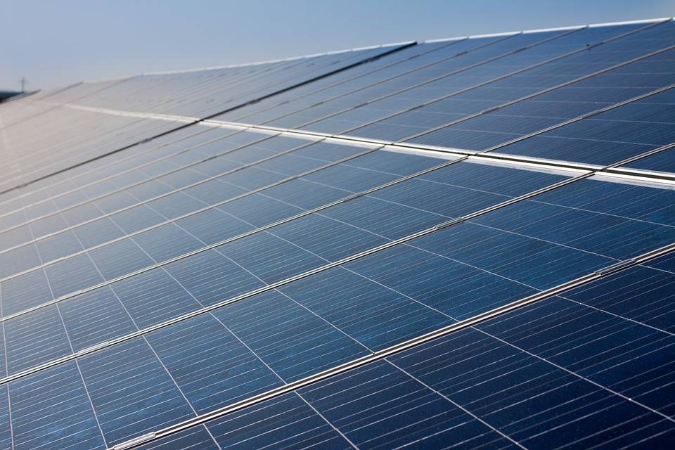 Optez pour des panneaux photovoltaïques : une énergie plus verte